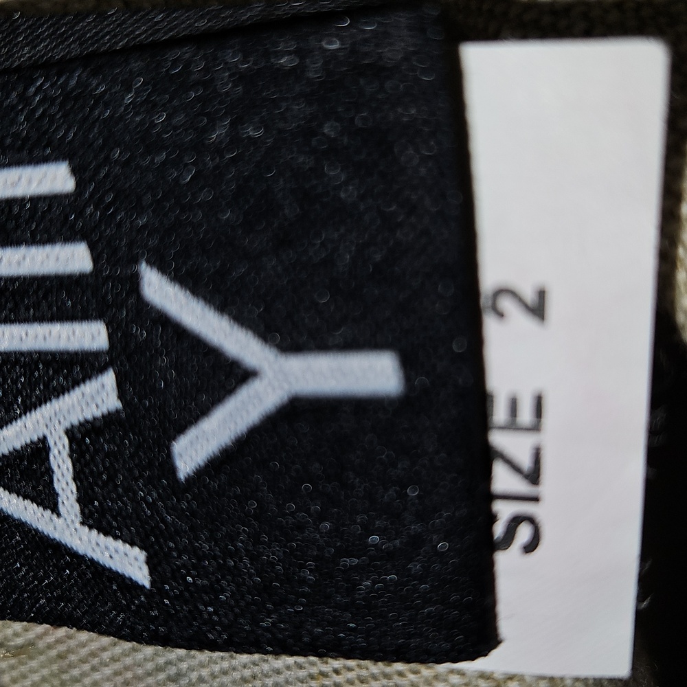 Pants - Picture 6 of 6